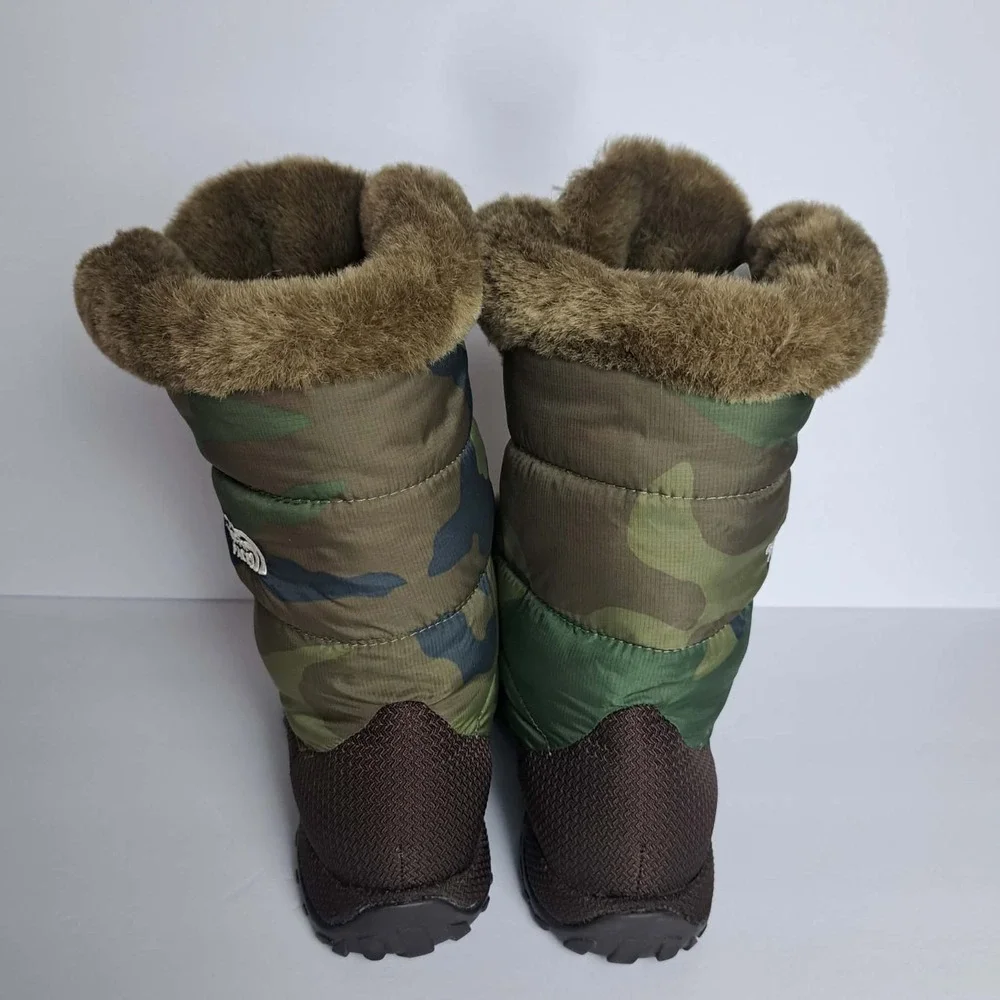The North Face Women's Boots Camo Goose Down Winter/Snow Boots  Size 7